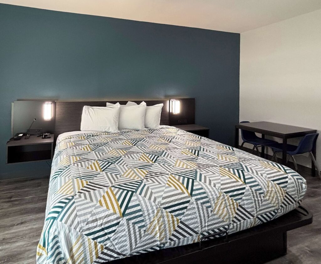 Studio 6 Dallas, TX - Fair Park - Image 2